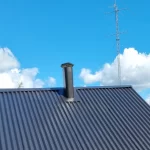 aaltopeltikatto maalauksen jälkeen